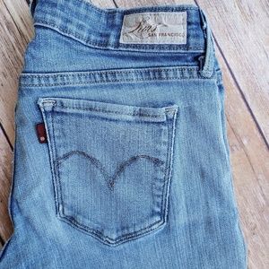Vintage Levis Demi-Curve "Modern Rise" Straight 26